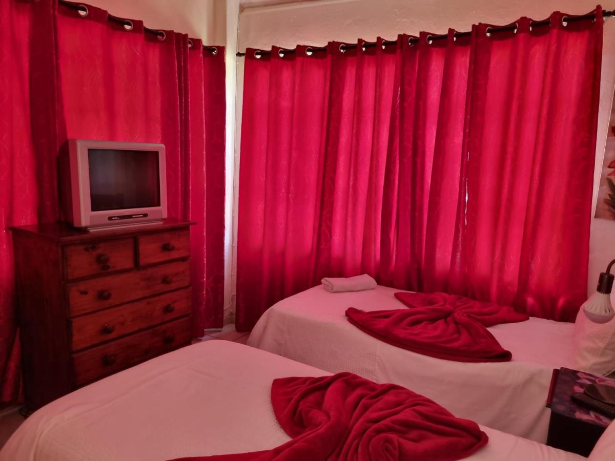 Sondela Bed & Breakfast Aliwal North Extérieur photo