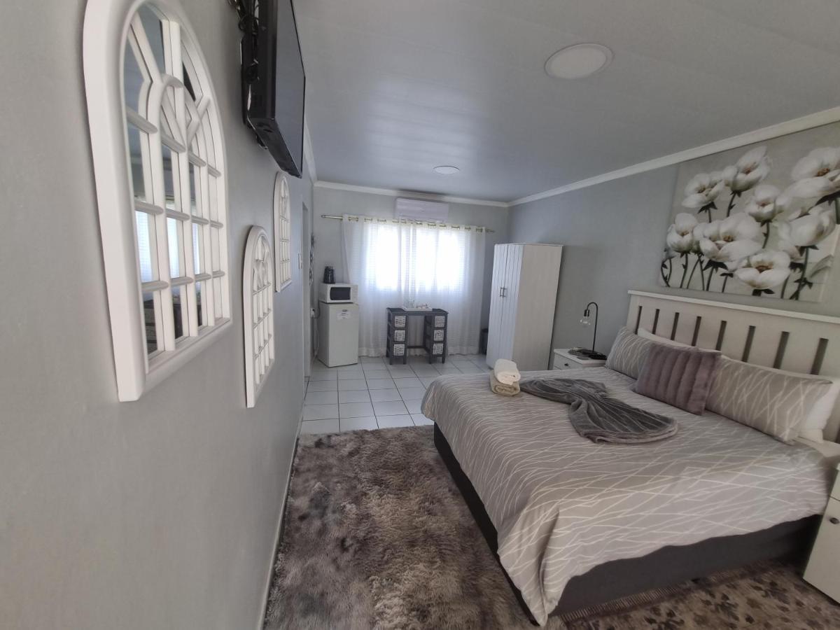 Sondela Bed & Breakfast Aliwal North Extérieur photo