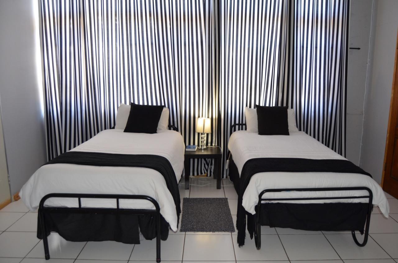 Sondela Bed & Breakfast Aliwal North Extérieur photo